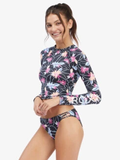 Roxy Active Cropped Long Sleeve UPF 50 Rashguard -Roxy Shop arjwr03170 roxyw kvj6 sd2