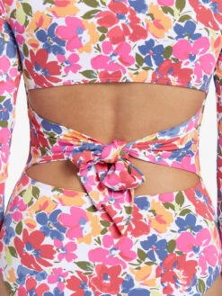 Roxy Bloomin Babe Long Sleeve One-Piece Swimsuit -Roxy Shop arjwr03216 roxyw mjy5 bck2