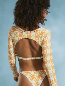 Roxy Wavy Babe Cropped Long Sleeve Rashguard -Roxy Shop erjwr03655 roxym gbg6 bck1