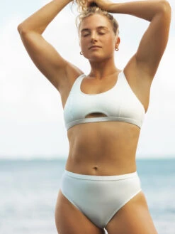 Roxy Pro The Backside Moderate Bikini Bottoms -Roxy Shop erjx404647 roxyl bek0 bck2